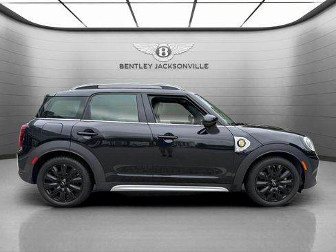 Used 2023 MINI Cooper Countryman SE w/ Storage Package image 5