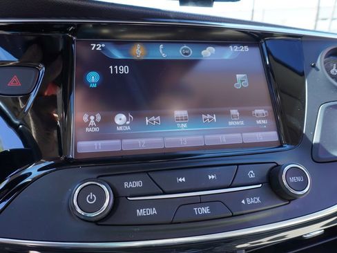 Used 2017 Buick Envision Essence image 20