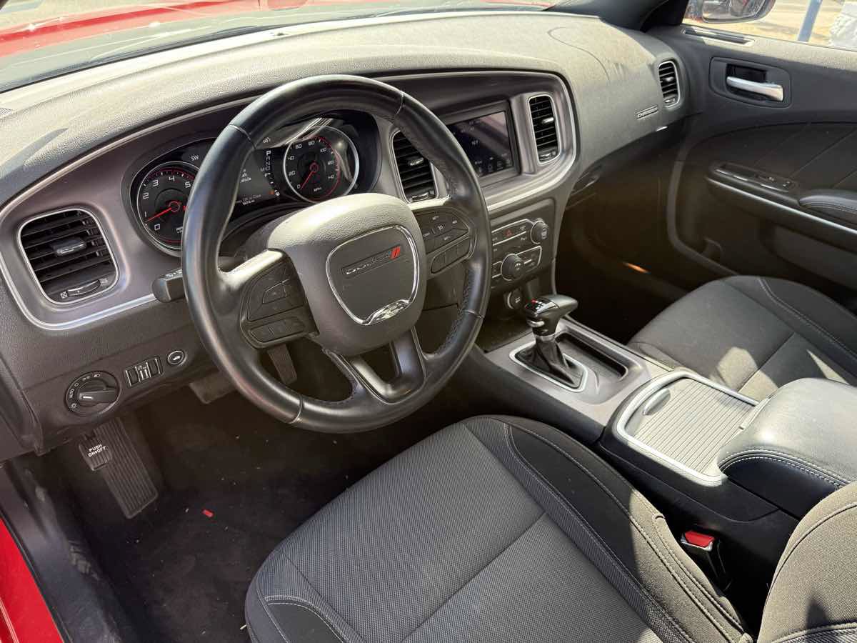 Used 2022 Dodge Charger SXT RWD image 7