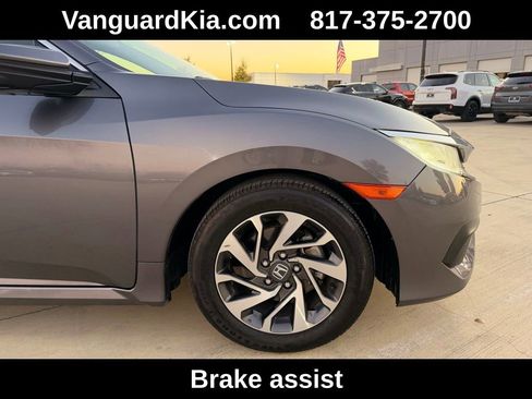 Used 2016 Honda Civic EX image 11