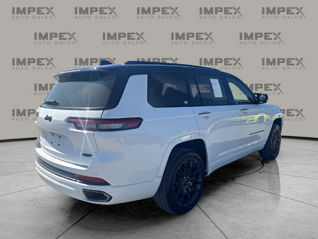 Used 2025 Jeep Grand Cherokee L Summit AWD/4WD image 5