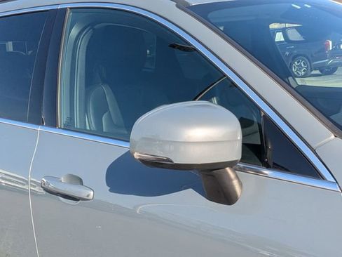 Certified 2023 Volvo XC60 B5 Core w/ Climate Package image 15