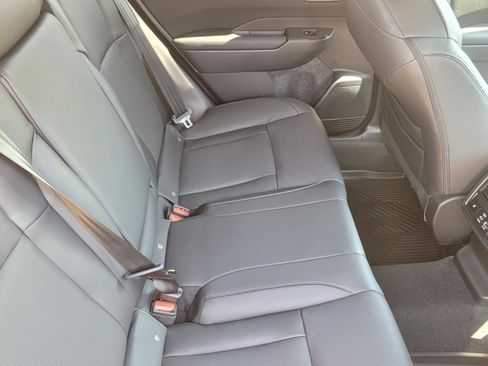 New 2026 Subaru Outback Limited AWD/4WD image 12
