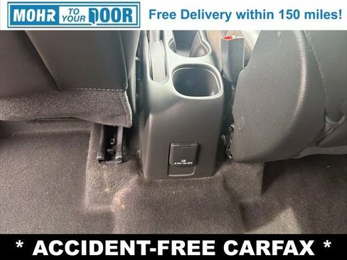 Used 2022 Chevrolet Trax LT FWD image 32
