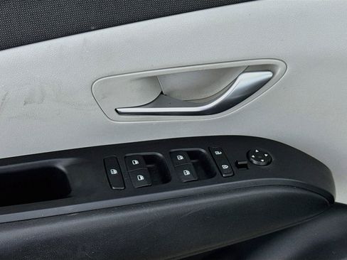 Used 2023 Hyundai Tucson SEL w/ Convenience Package AWD/4WD image 21