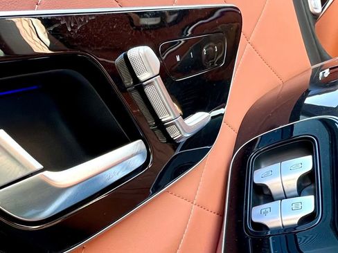 Certified 2023 Mercedes-Benz S 580 4MATIC Sedan image 38