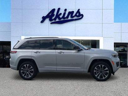 Used 2024 Jeep Grand Cherokee Overland w/ Advanced Protech Group III