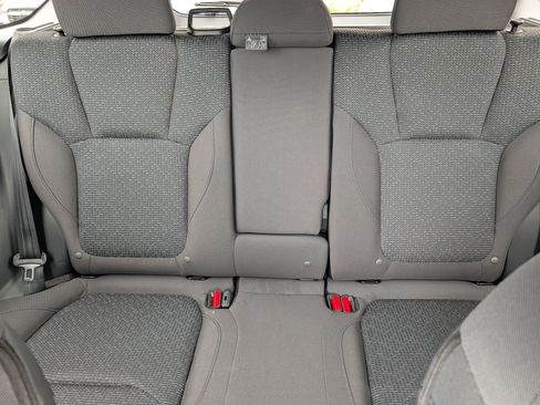 Used 2025 Subaru Forester Premium AWD/4WD image 13