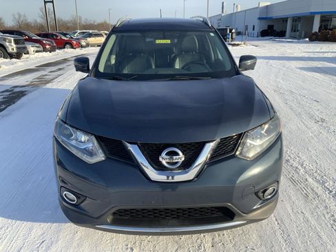 Used 2016 Nissan Rogue SL w/ SL Premium Package image 3
