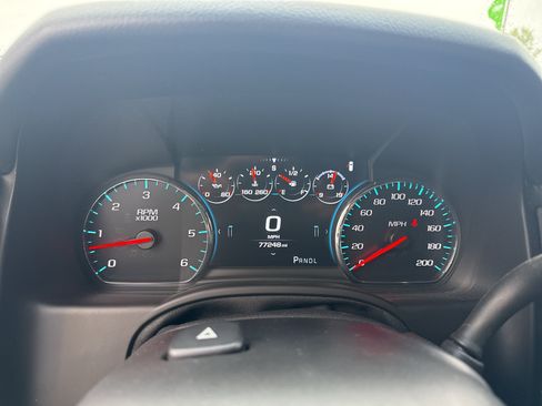 Used 2019 Chevrolet Tahoe Premier AWD/4WD image 5