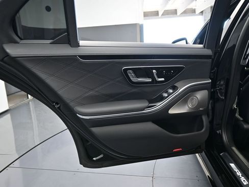 Used 2025 Mercedes-Benz S 63 AMG S image 66