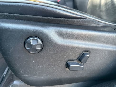 Used 2012 Jeep Grand Cherokee Overland w/ Mopar Chrome Edition Group image 13