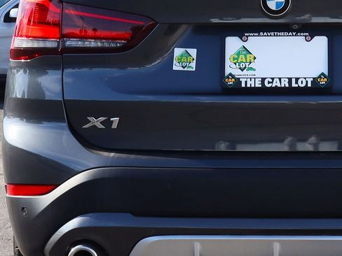 Used 2020 BMW X1 sDrive28i w/ Premium Package image 19