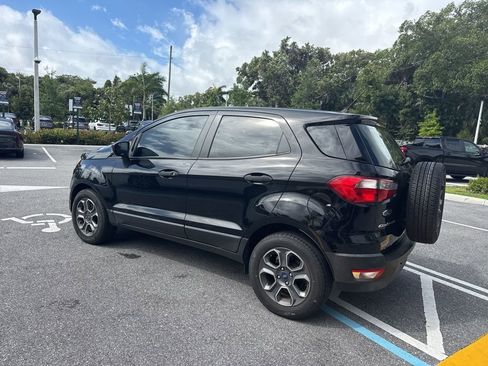Used 2018 Ford EcoSport S image 10