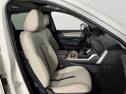 Used 2024 MAZDA CX-90 3.3 Turbo w/ Preferred Plus image 28