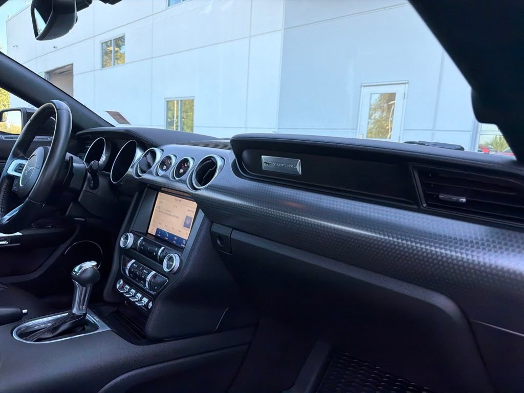 Used 2019 Ford Mustang GT Premium w/ GT Performance Package RWD image 28