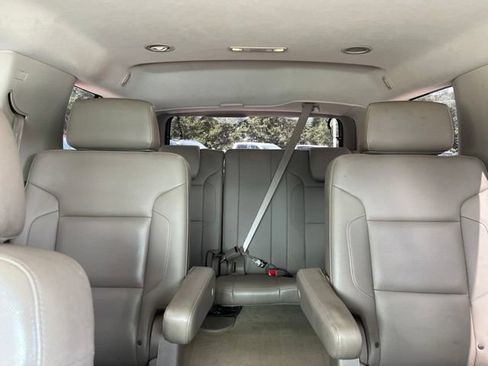 Used 2016 GMC Yukon SLT RWD image 28
