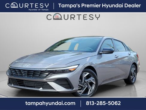 Certified 2025 Hyundai Elantra Sport image 1