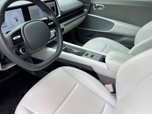 Certified 2025 Hyundai Ioniq 6 SEL RWD image 13