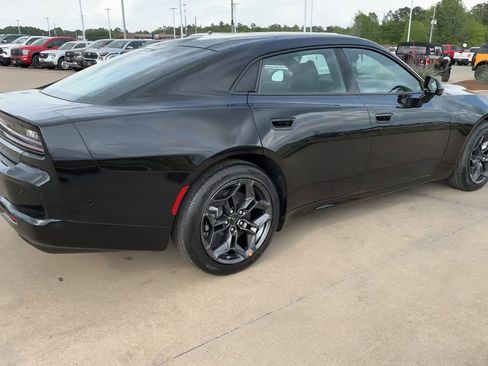 New 2026 Dodge Charger R/T image 9