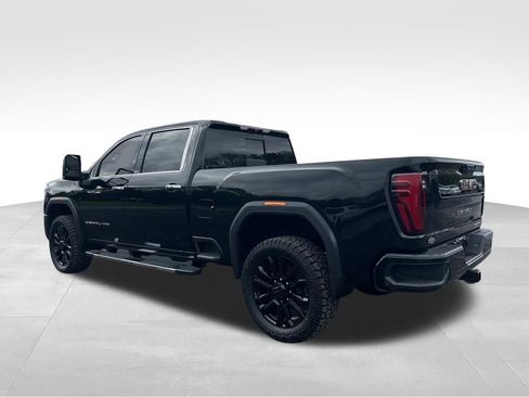 Used 2025 GMC Sierra 2500 Denali AWD/4WD image 15