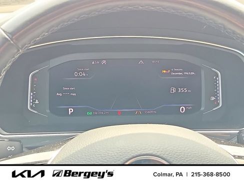 Used 2019 Volkswagen Tiguan SEL Premium w/ 3rd Row Seat Package AWD/4WD image 22