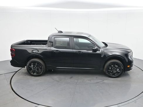 New 2026 Ford Maverick Lobo AWD/4WD image 24