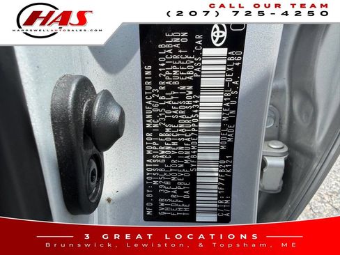Used 2023 Toyota Corolla LE FWD image 17