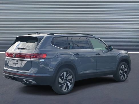 New 2026 Volkswagen Atlas SE image 3