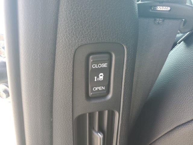 Certified 2023 Honda Odyssey EX-L image 17