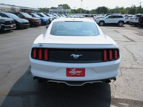 Used 2016 Ford Mustang Premium w/ Pony Package RWD image 7