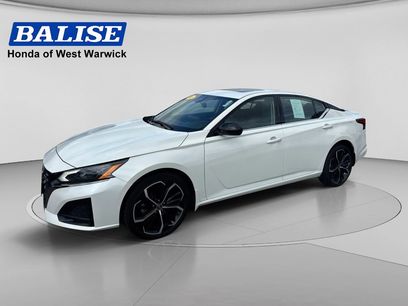 Used 2023 Nissan Altima 2.5 SR w/ SR Premium Package