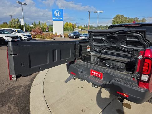 Used 2024 Honda Ridgeline Sport+ image 9