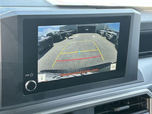 Certified 2026 Toyota 4Runner SR5 AWD/4WD image 21