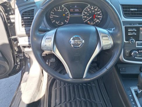 Used 2017 Nissan Altima 2.5 SV FWD image 10