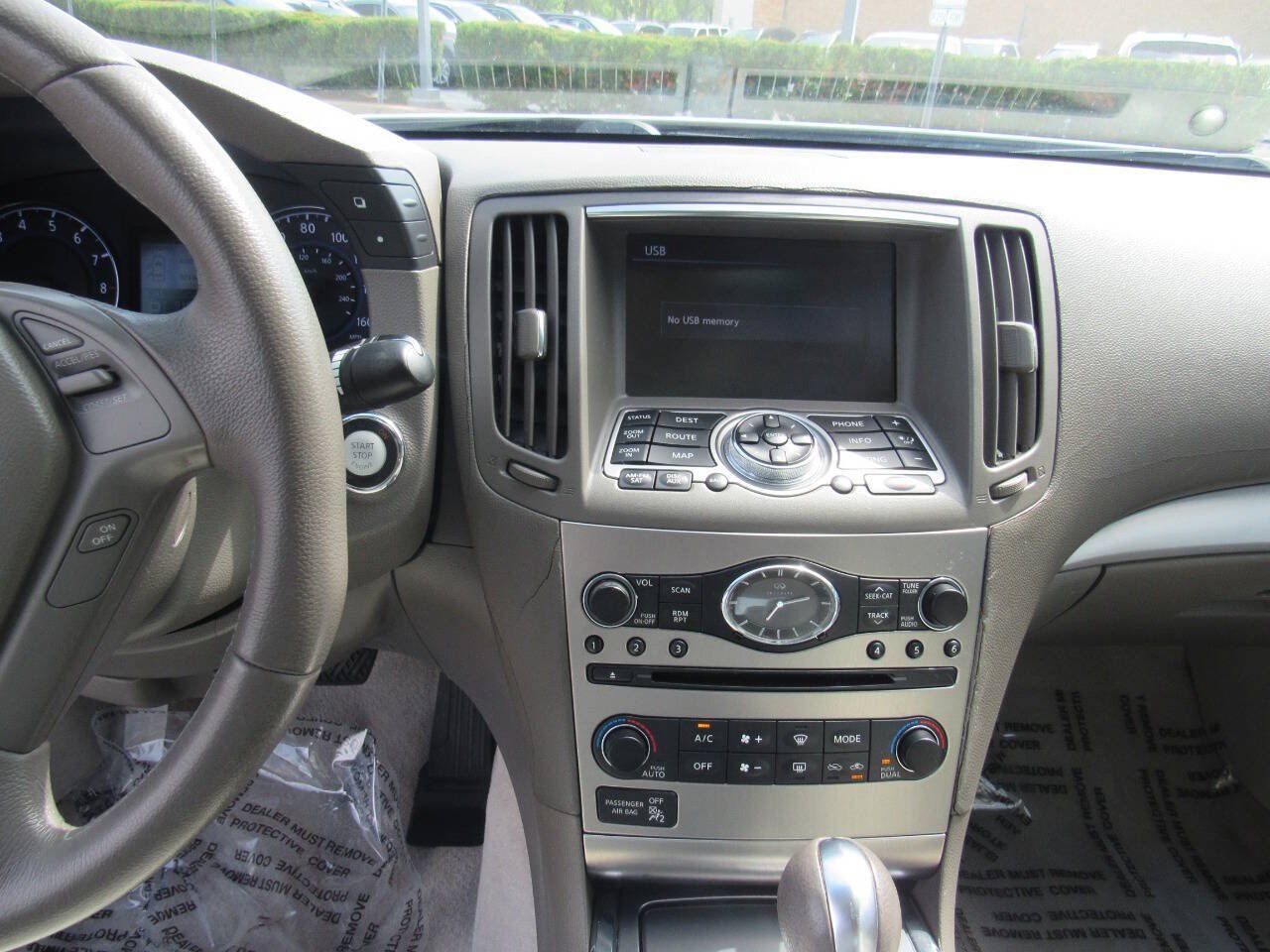 Used 2011 INFINITI G37 x Sedan w/ Premium Pkg AWD/4WD image 27