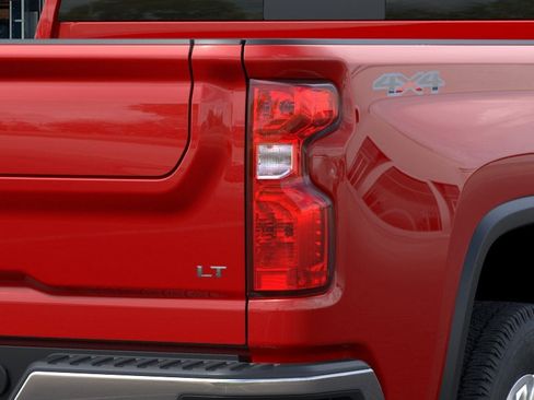 New 2026 Chevrolet Silverado 2500 LT AWD/4WD image 11