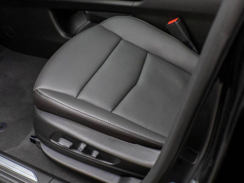 New 2026 Cadillac XT5 Premium Luxury w/ Driver Assist Package image 17