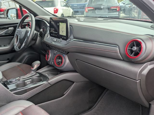 Used 2025 Chevrolet Blazer RS FWD image 29