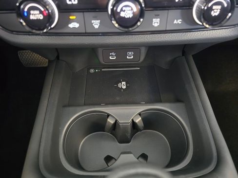 New 2026 Honda HR-V LX image 36