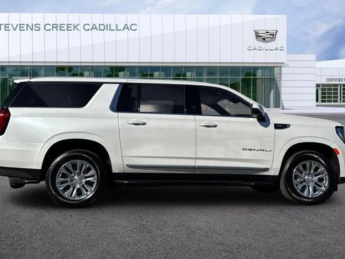 Used 2024 GMC Yukon XL Denali w/ LPO, Floor Liner Package image 2