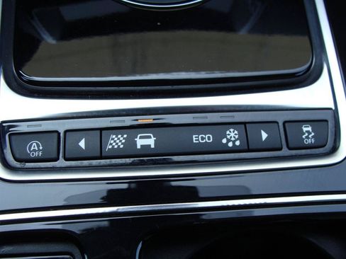 Used 2020 Jaguar F-PACE Prestige AWD/4WD image 30