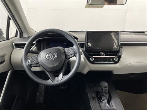 New 2026 Toyota Corolla Cross L image 12