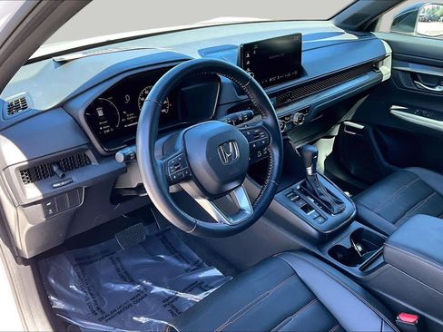 Used 2025 Honda CR-V Sport-L image 17