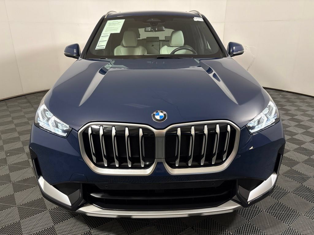 Used 2026 BMW X1 xDrive28i w/ Convenience Package AWD/4WD image 3