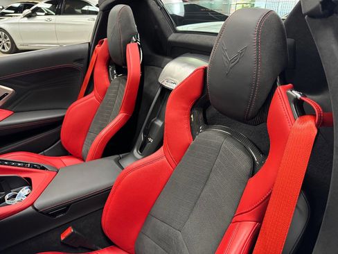 Used 2024 Chevrolet Corvette Z06 image 34