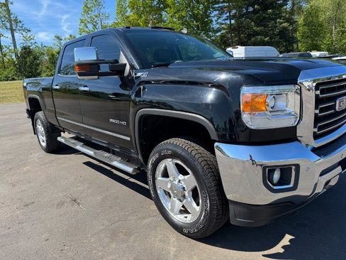 Used 2015 GMC Sierra 2500 SLT AWD/4WD image 12