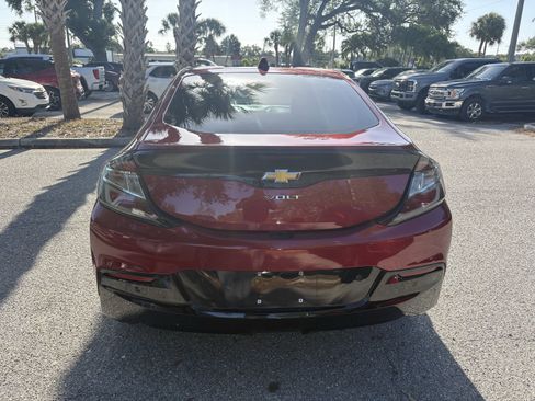 Used 2018 Chevrolet Volt LT w/ LT Driver Confidence Package image 6