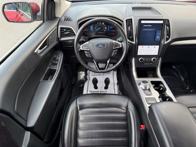 Used 2024 Ford Edge SEL AWD/4WD image 16