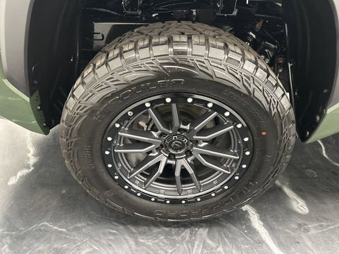 Used 2023 Toyota Tundra SR5 w/ SR5 Premium Package image 31